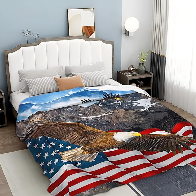 Eagle American Flag Throw Blanket for Boys, Men, Adults, Lovers, Girls, Kids, Women - Soft Warm Plush Fleece Flannel Decor for Couch, Sofa, Bed 40"x50"