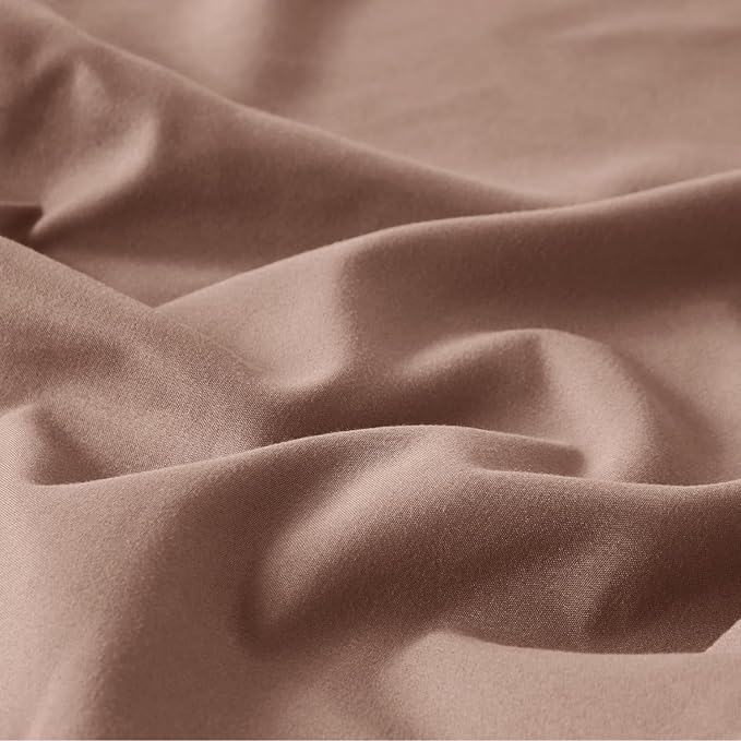 Bedsure Mocha Mousse Duvet Cover King Size - 3 Pieces Prewashed Cotton-Like Extra Soft Bedding Set, Includes 1 Duvet Cover 104x90 Inches with Zipper Closure & 2 Pillow Shams, Comforter Not Included