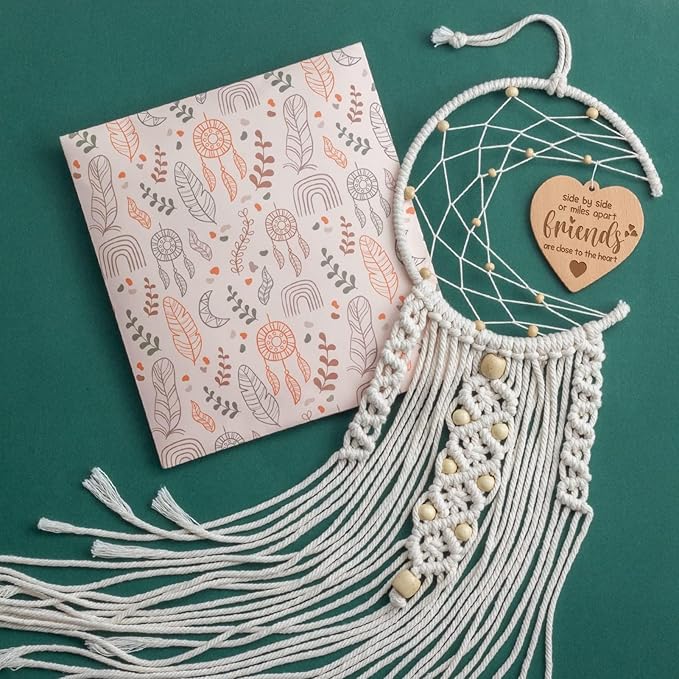 for Friends Women, Decoration Dream Catcher with Heart Pendant Birthday Friendship Gift for Best Female Friends, BFF, Soul Sister, Bestie, Boho Room Wall Decor