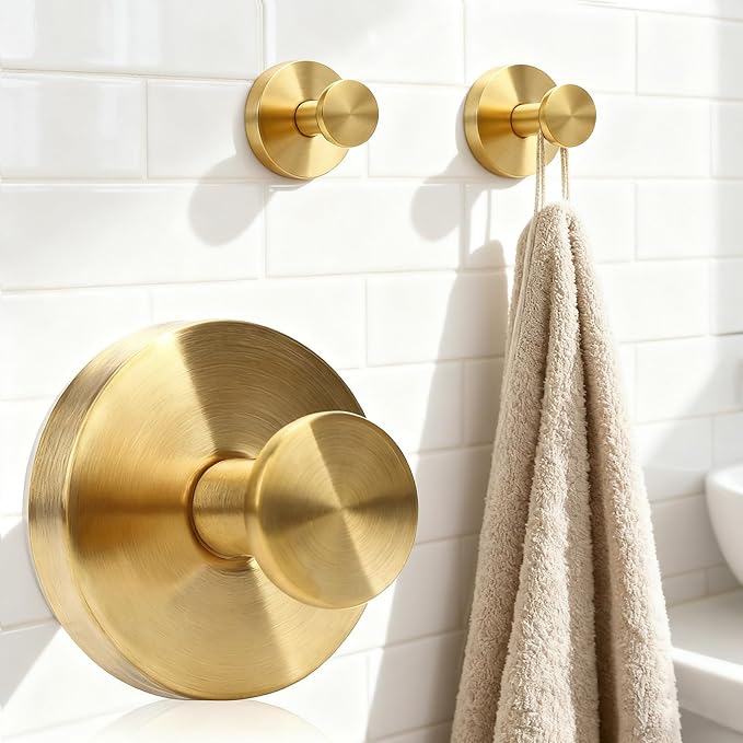Wreath Hanger for Front Door, Heavy Duty Wreath Hangers for Front Door & Glass Window, Upgrade Suction Cup Hooks for Shower,Christmas Thanksgiving Halloween Easter Valentine (Gold, 4p)