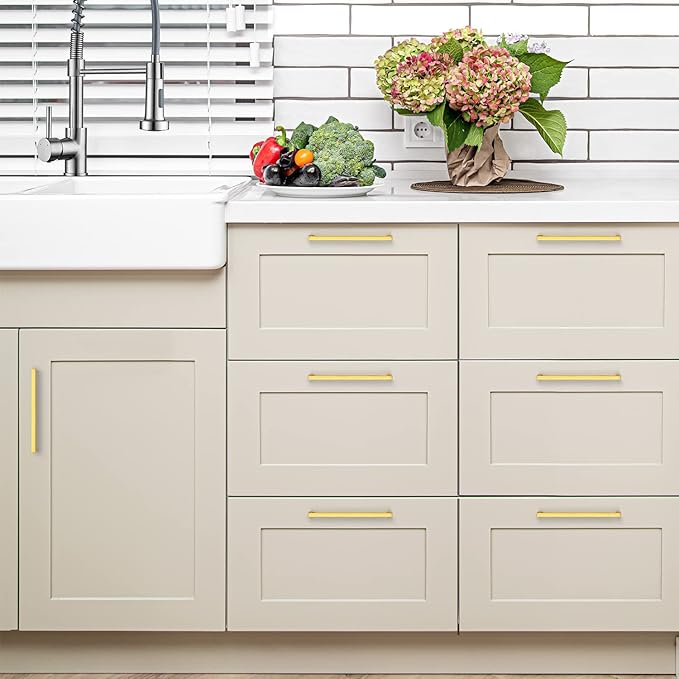 Ravinte 15 Pack Solid 7-1/2 Inch Square Cabinet Handles - Brushed Brass Drawer Pulls - Kitchen Hardware and Handles