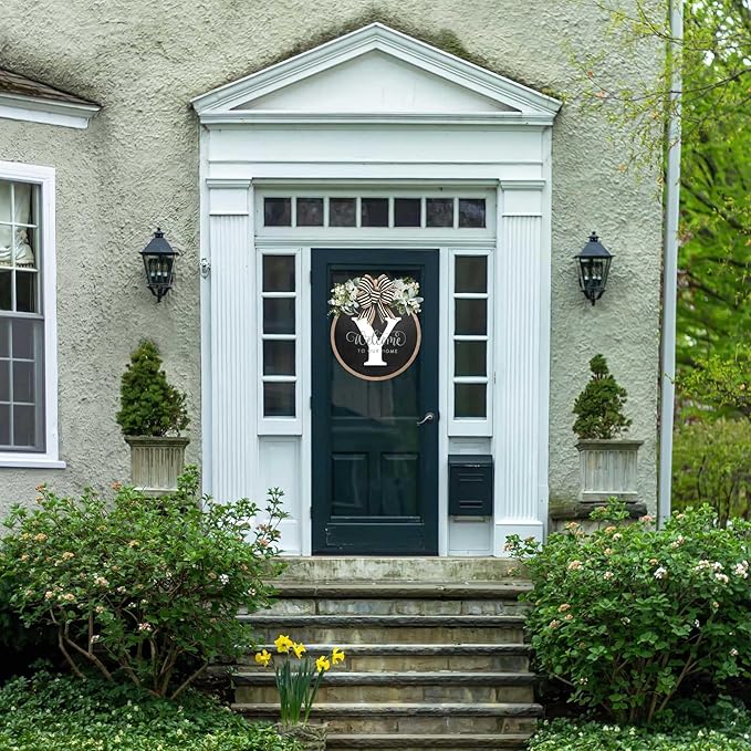 Circular Surname Front Door Welcome Sign - 26 Letter House Wreath, Front Porch Decorations, Year-Round Home Decor (Y)