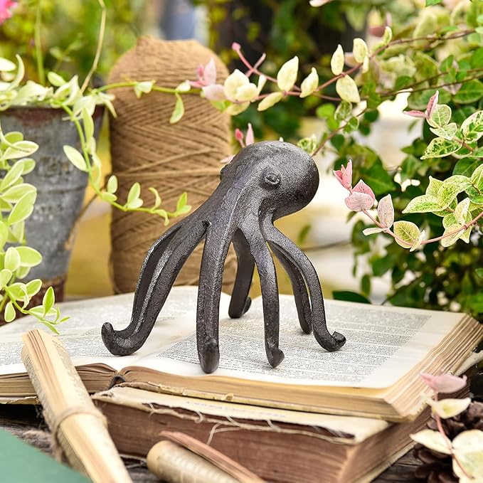 Sungmor Cast Iron Octopus Statue, Decorative Bookend, Cute Sculpture on Bookshelf or Desk, Creative Cell Phone Holder, Octopus Stand for Tablet, Black Brown