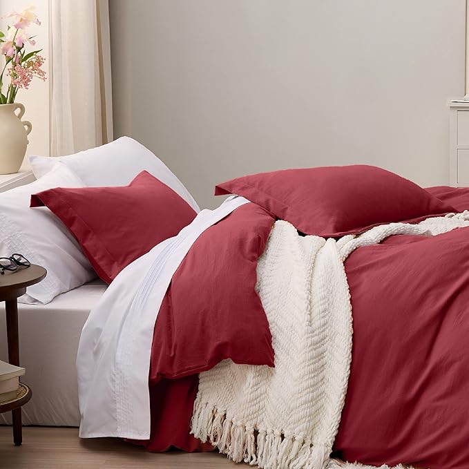 Bedsure Red Duvet Cover Twin/Twin XL Size - 2 Pieces Prewashed Cotton-Like Extra Soft Bedding Set, Includes 1 Twin Duvet Cover 68x90 Inches with Zipper Closure & 1 Pillow Sham, No Comforter
