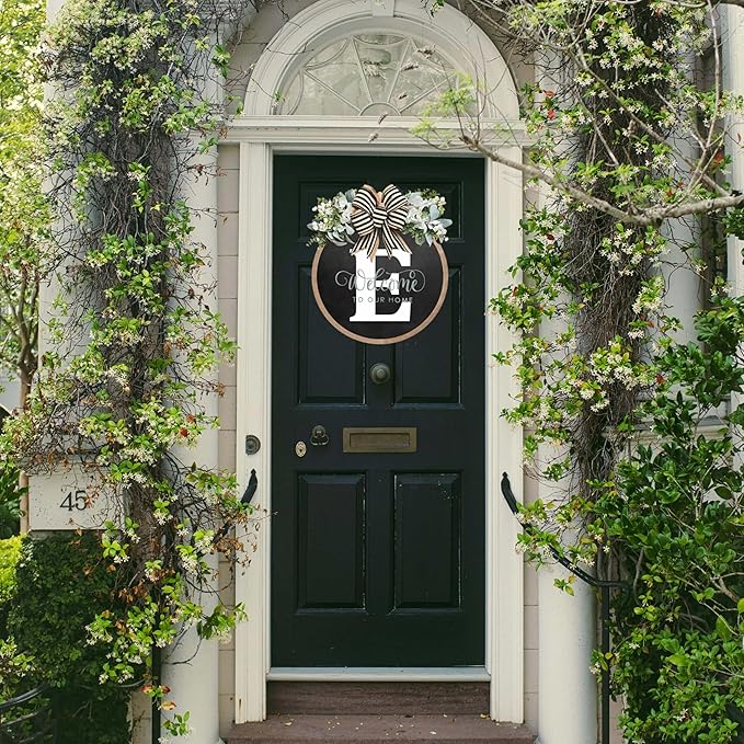 Circular Surname Front Door Welcome Sign - 26 Letter House Wreath, Front Porch Decorations, Year-Round Home Decor (E)